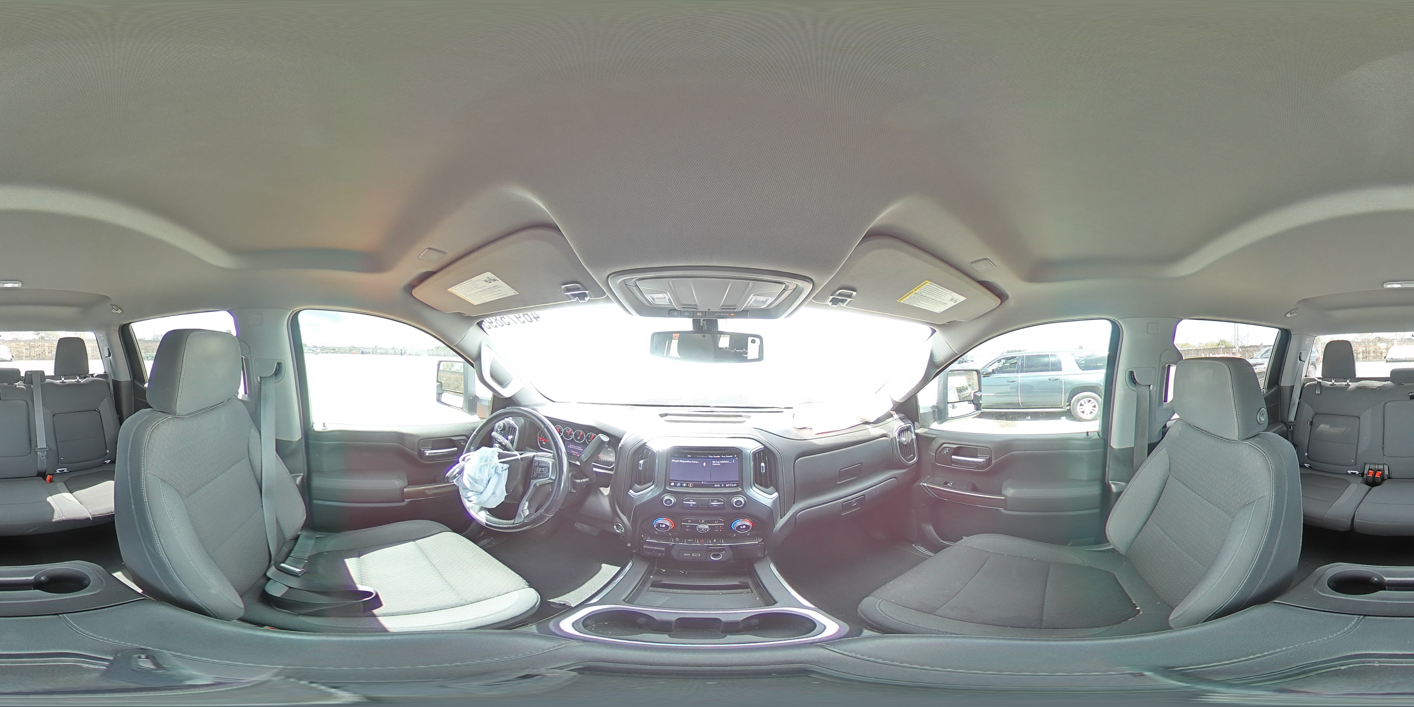 2021 Chevrolet Silverado - Image 12
