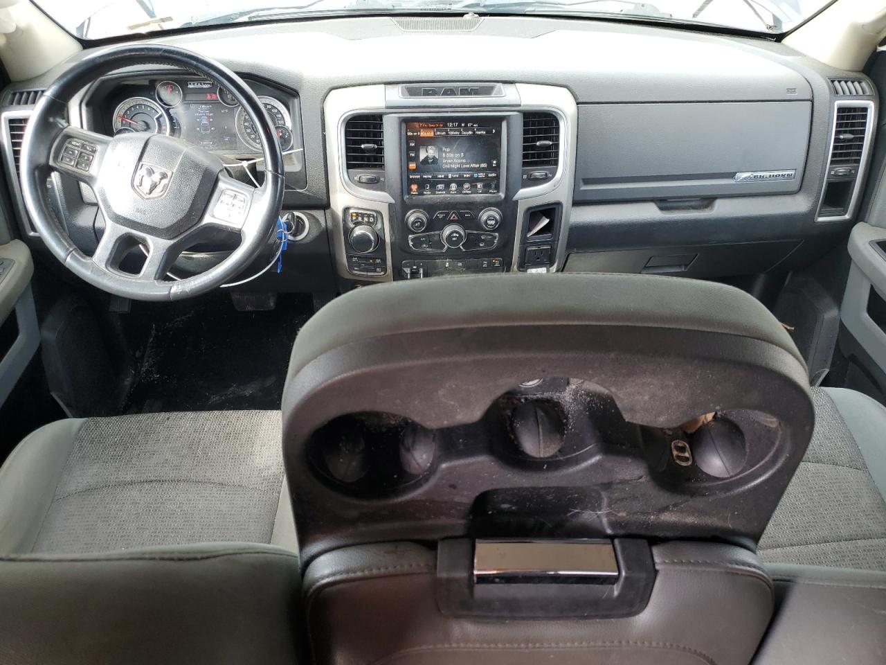 2016 RAM 1500 - Image 8