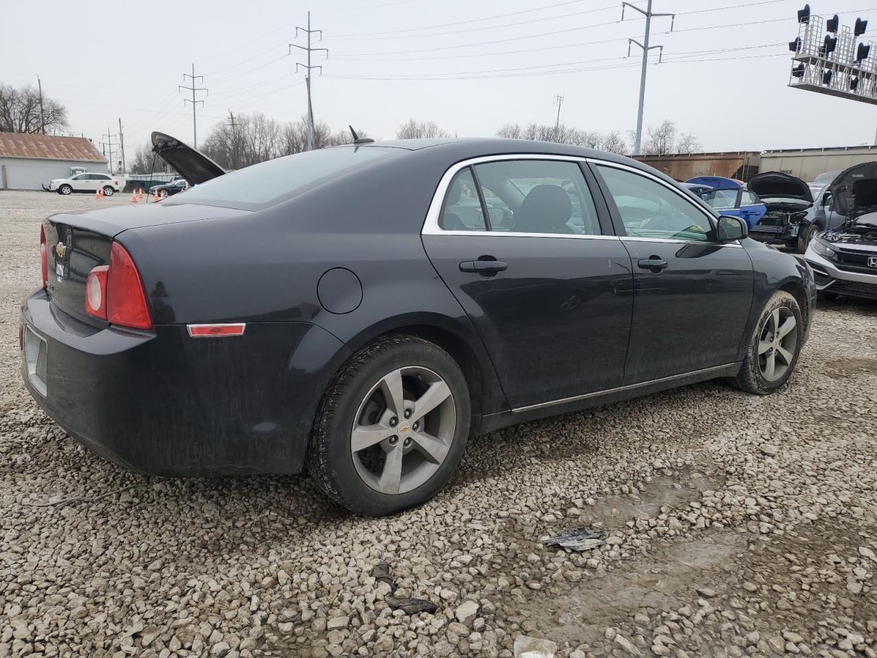 2011 Chevrolet Malibu - Image 3