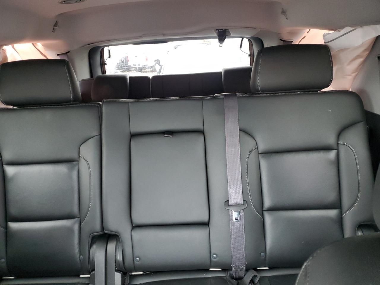2016 GMC Yukon - Image 10