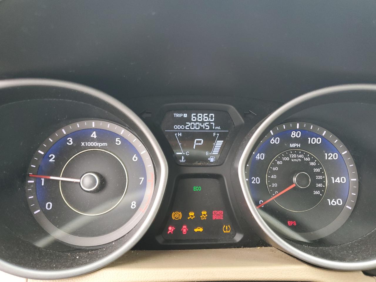 2011 Hyundai Elantra - Image 9