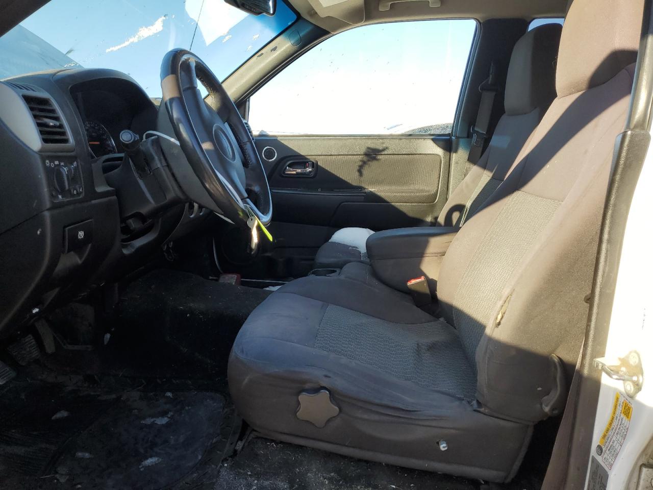 2011 Chevrolet Colorado - Image 7
