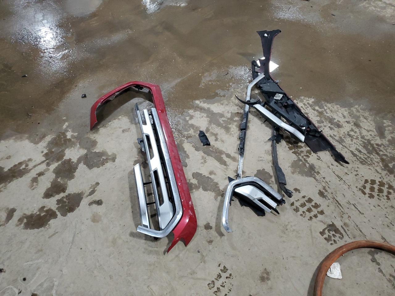 2019 Toyota Tacoma - Image 12
