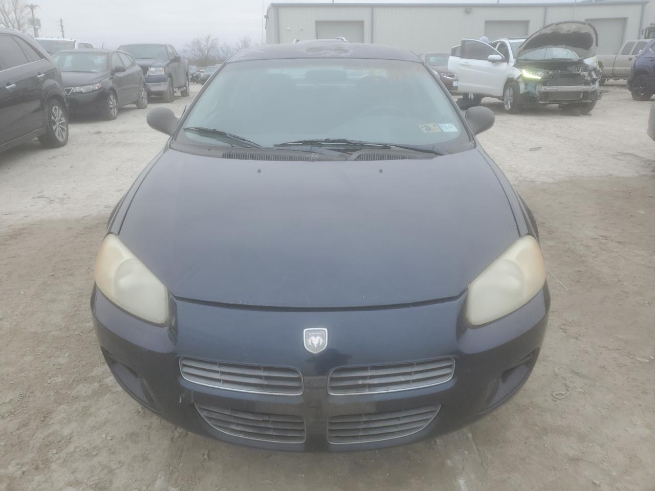 2001 Dodge Stratus - Image 5