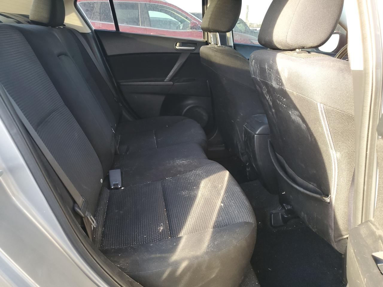 2012 Mazda 3 - Image 11