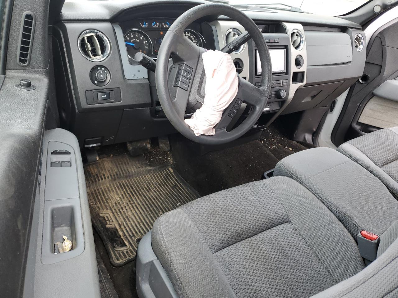 2014 Ford F-150 - Image 8