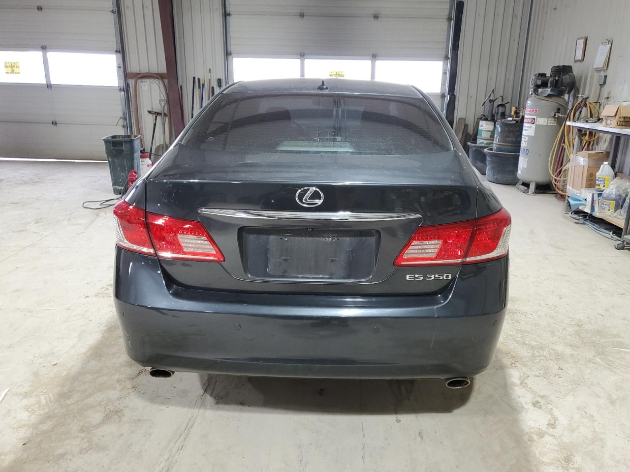 2011 Lexus ES - Image 6