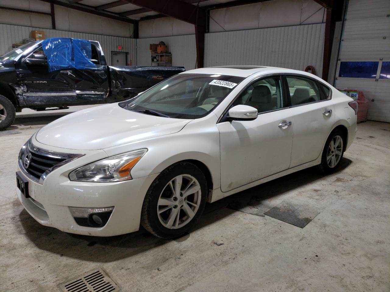 2014 Nissan Altima - Image 1