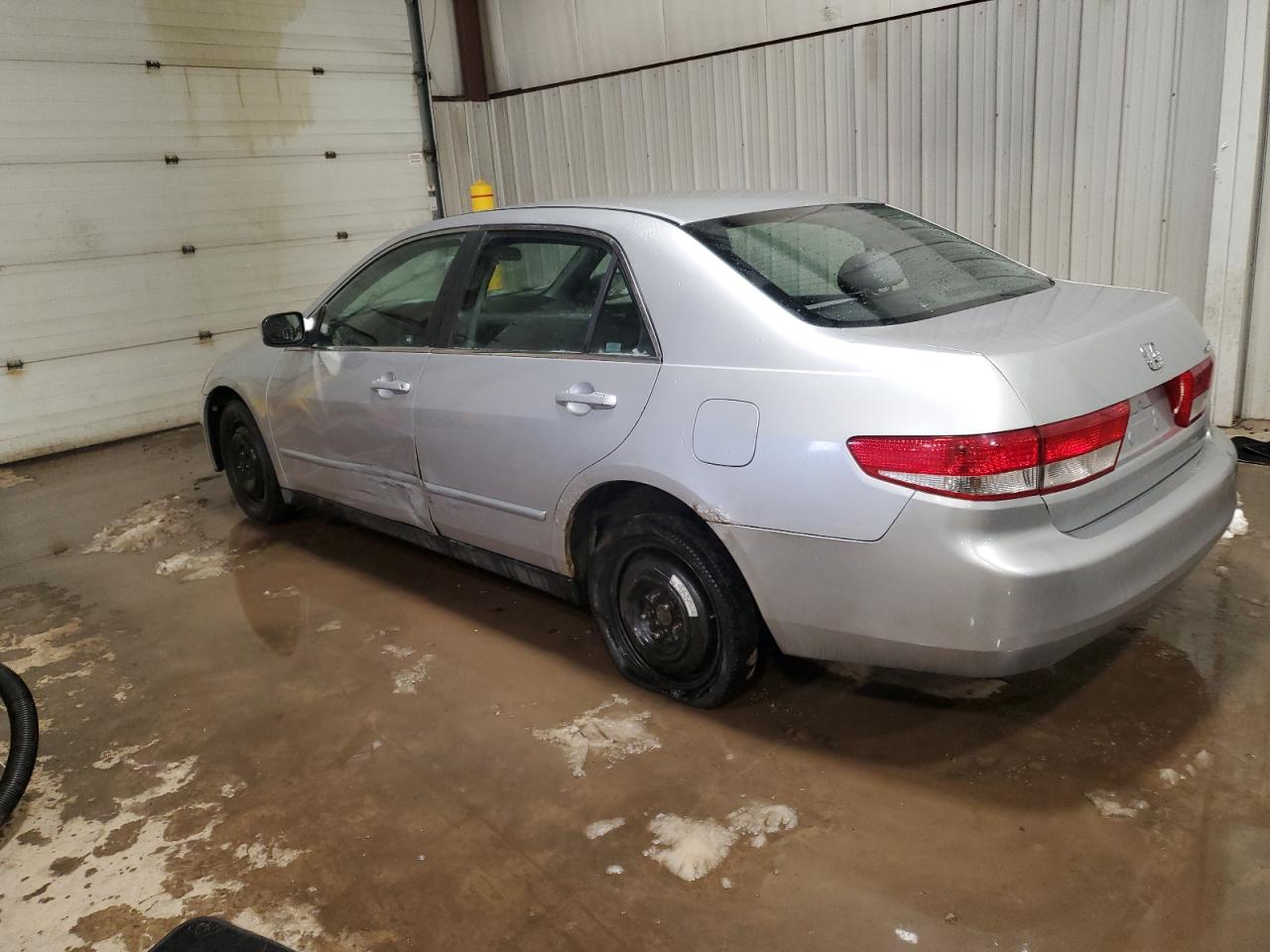 2003 Honda Accord - Image 2