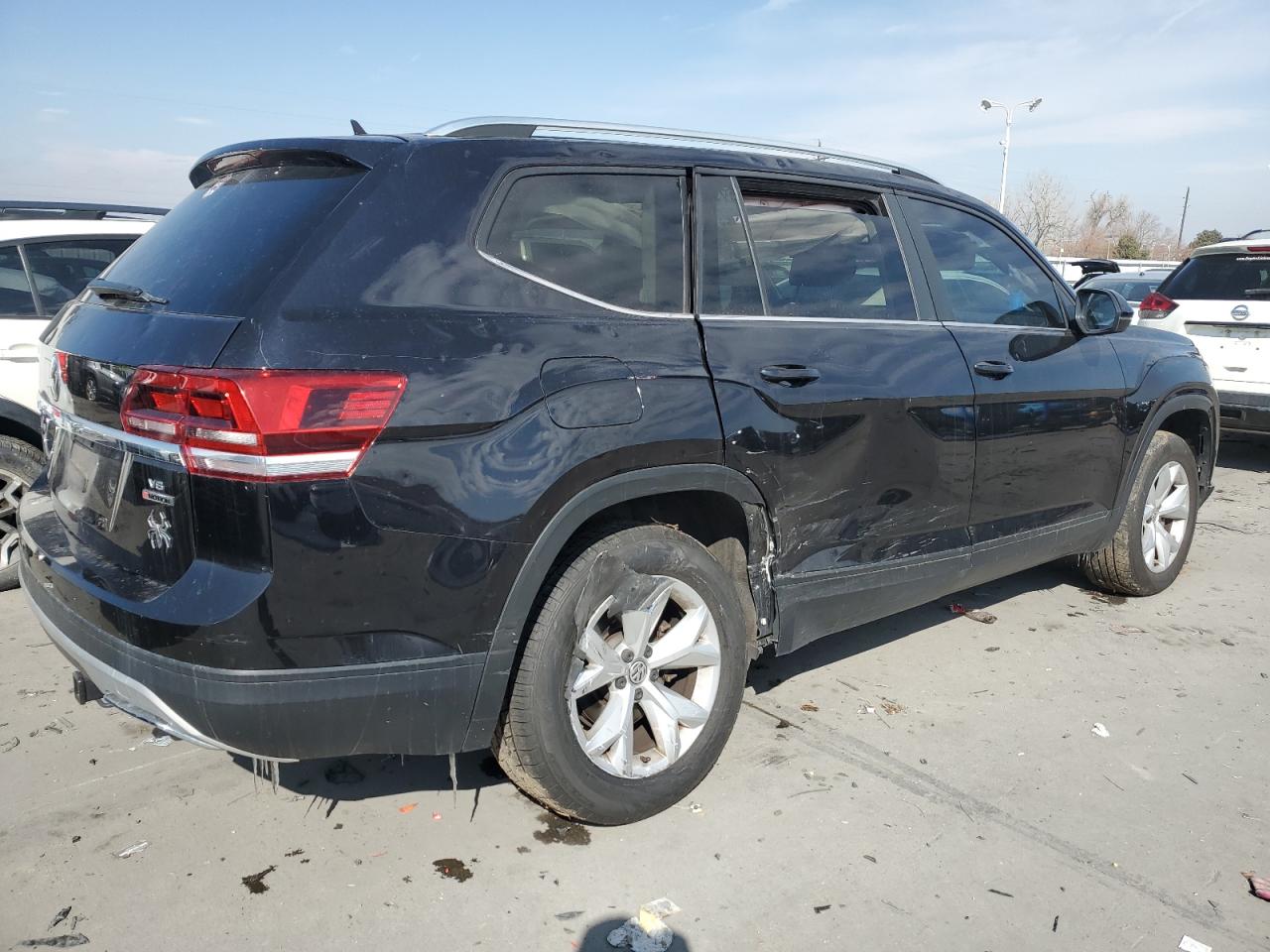 2019 Volkswagen Atlas - Image 3