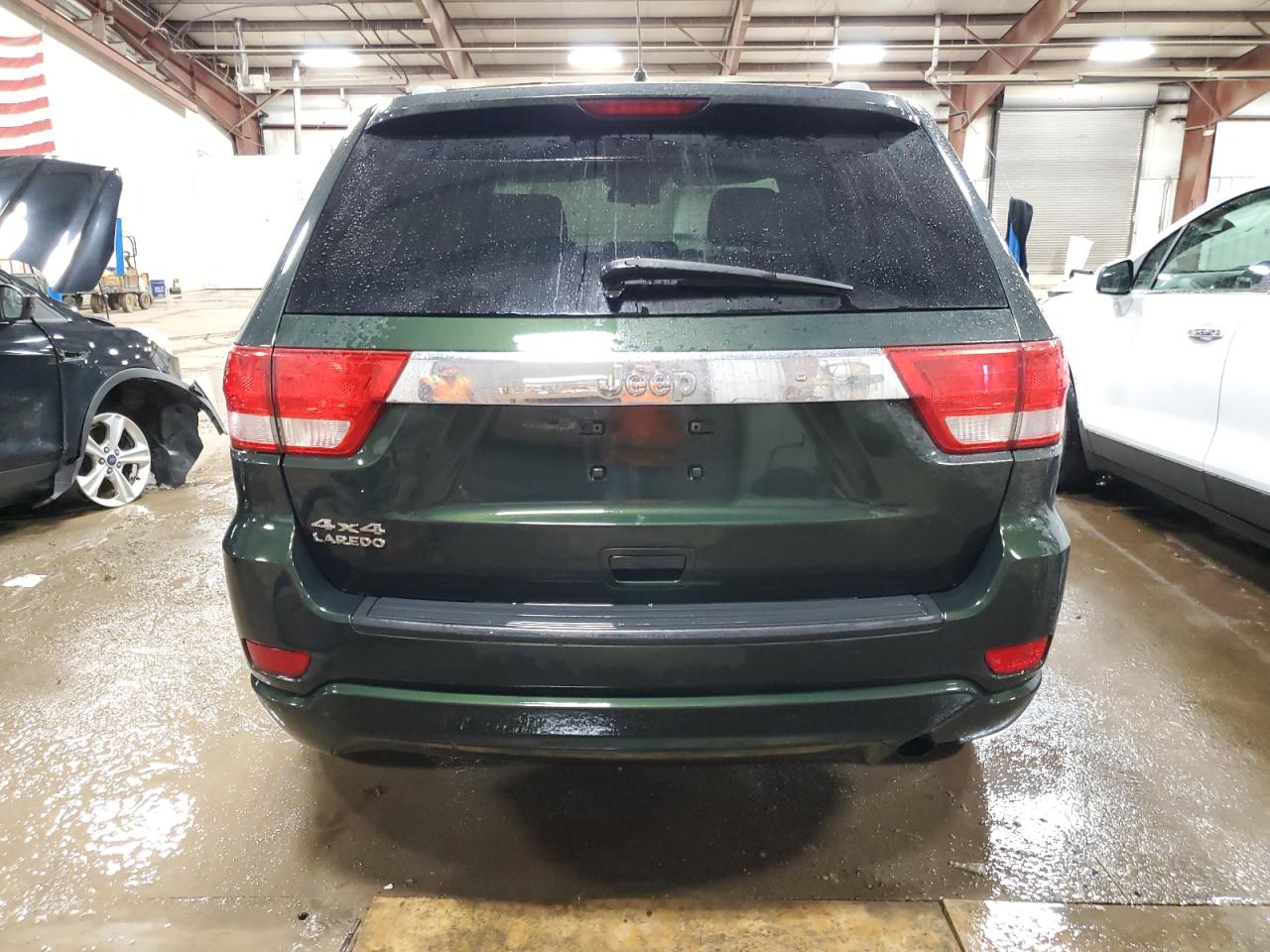 2011 Jeep Grand Cherokee - Image 6