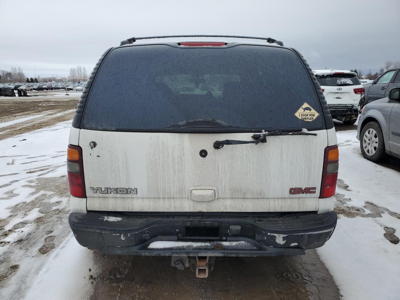 2002 GMC Yukon - Image 6