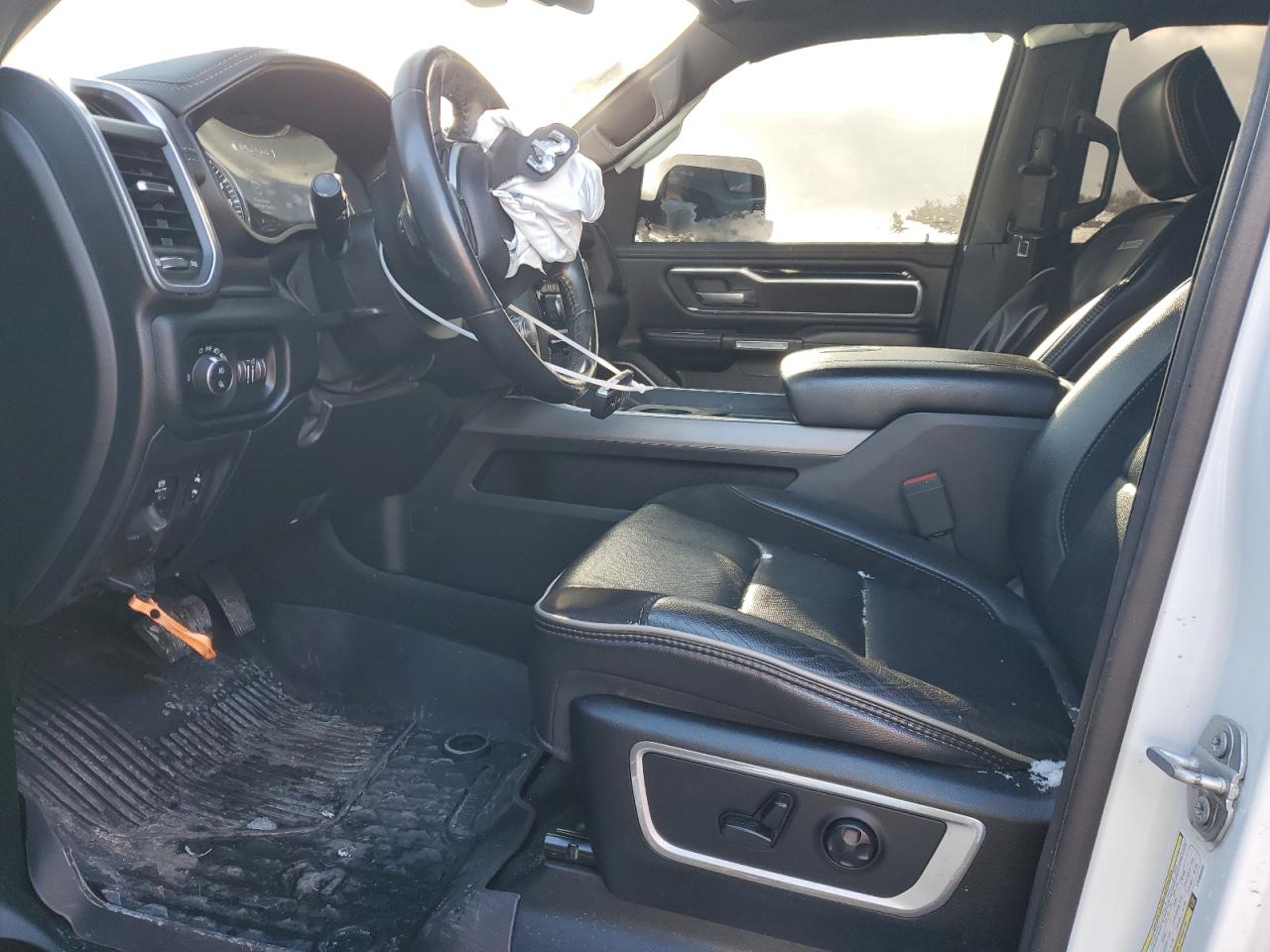 2020 RAM 1500 - Image 7