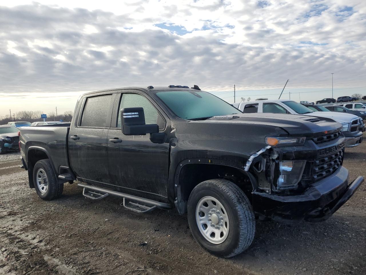 2023 Chevrolet Silverado - Image 4