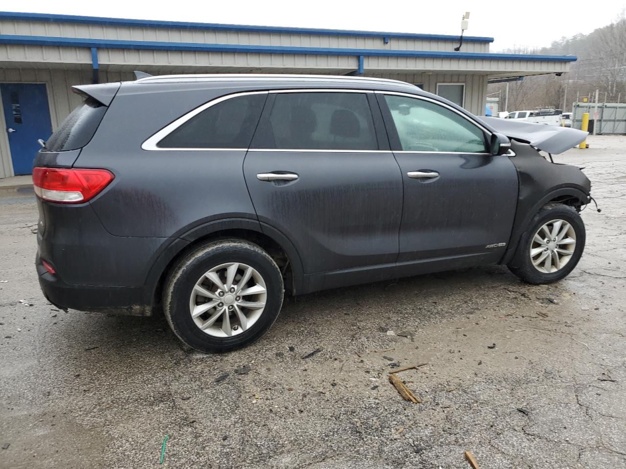 2017 Kia Sorento - Image 3