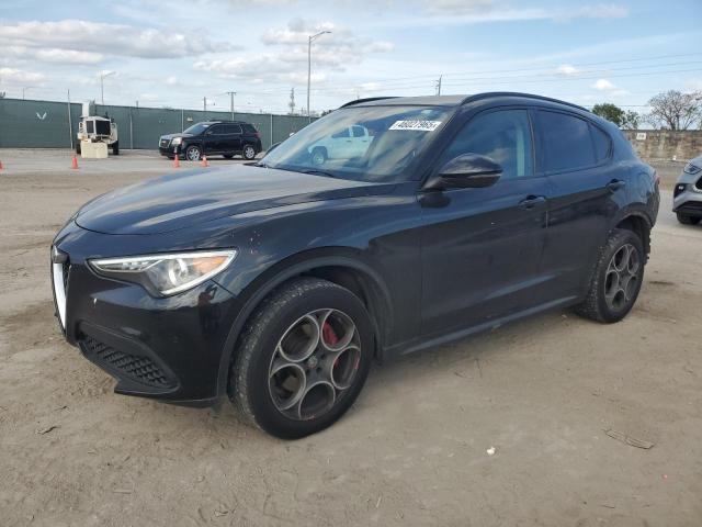 2018 Alfa Romeo Stelvio Sport