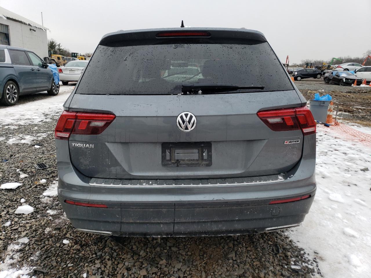 2021 Volkswagen Tiguan - Image 6