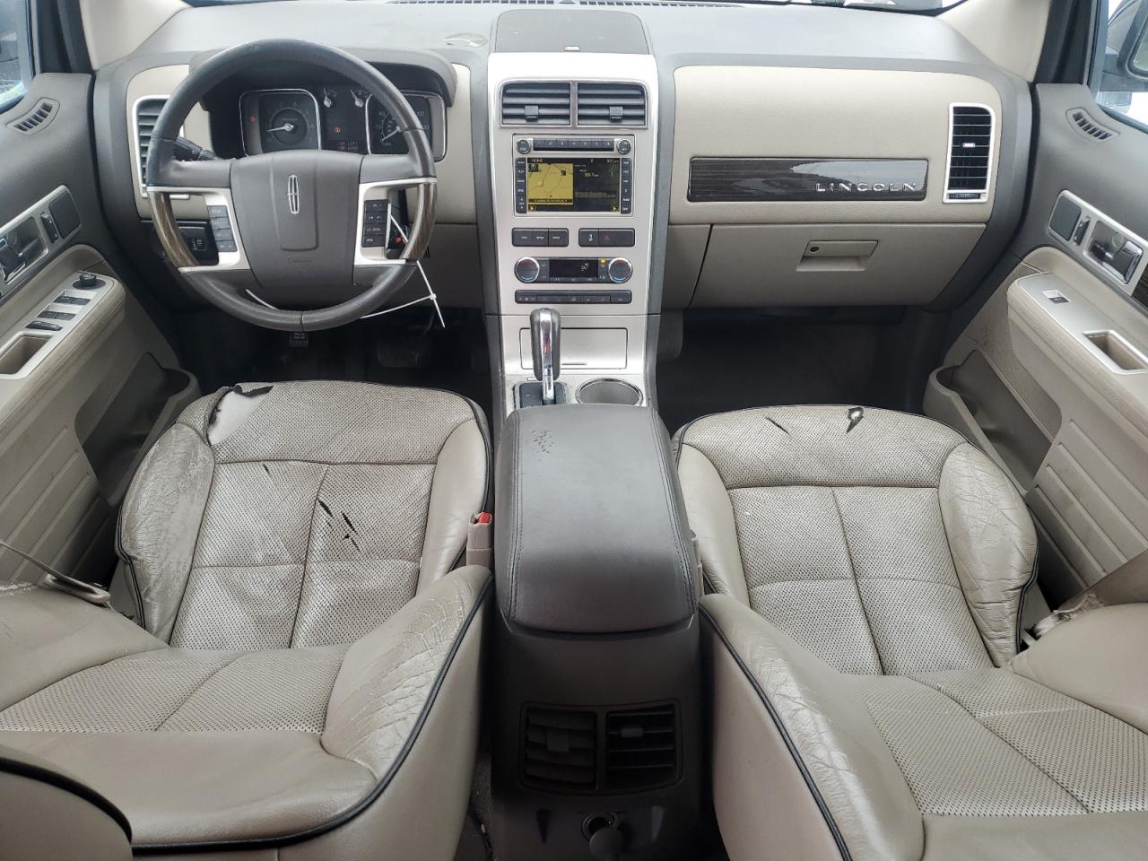 2009 Lincoln MKX - Image 8