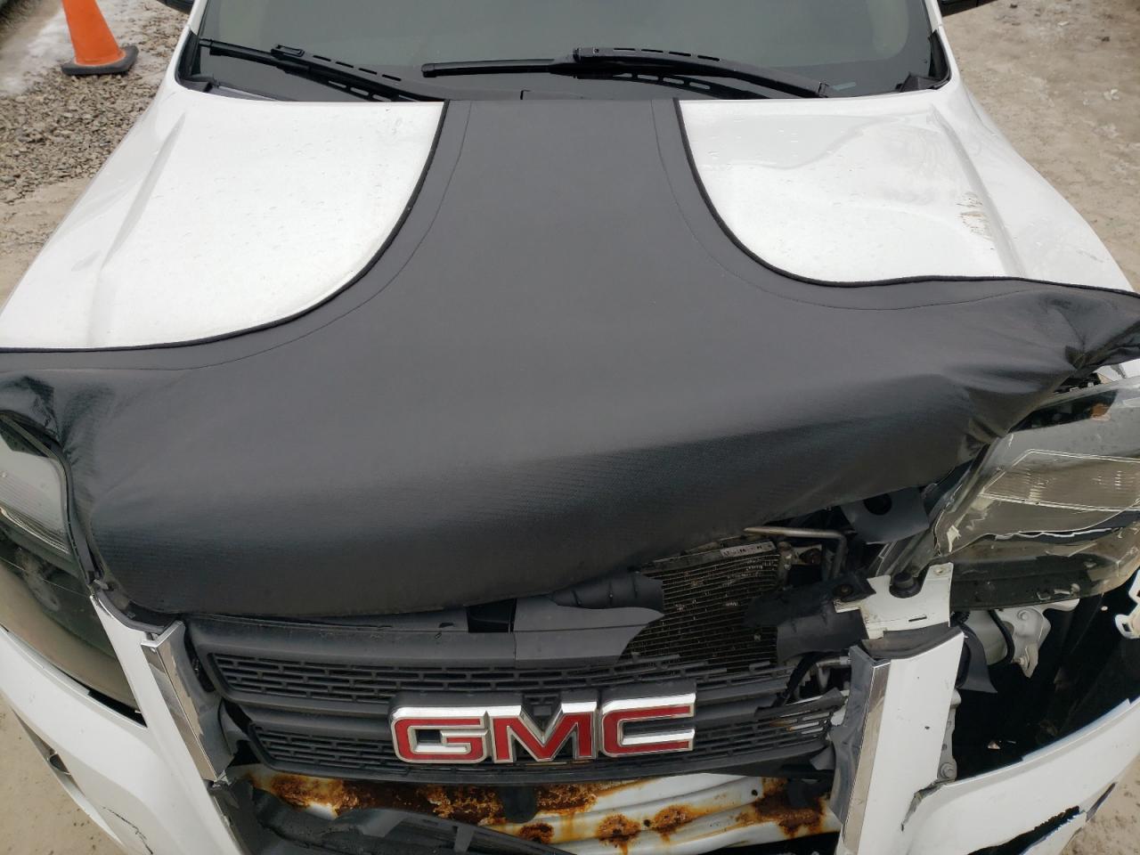 2012 GMC Terrain - Image 12