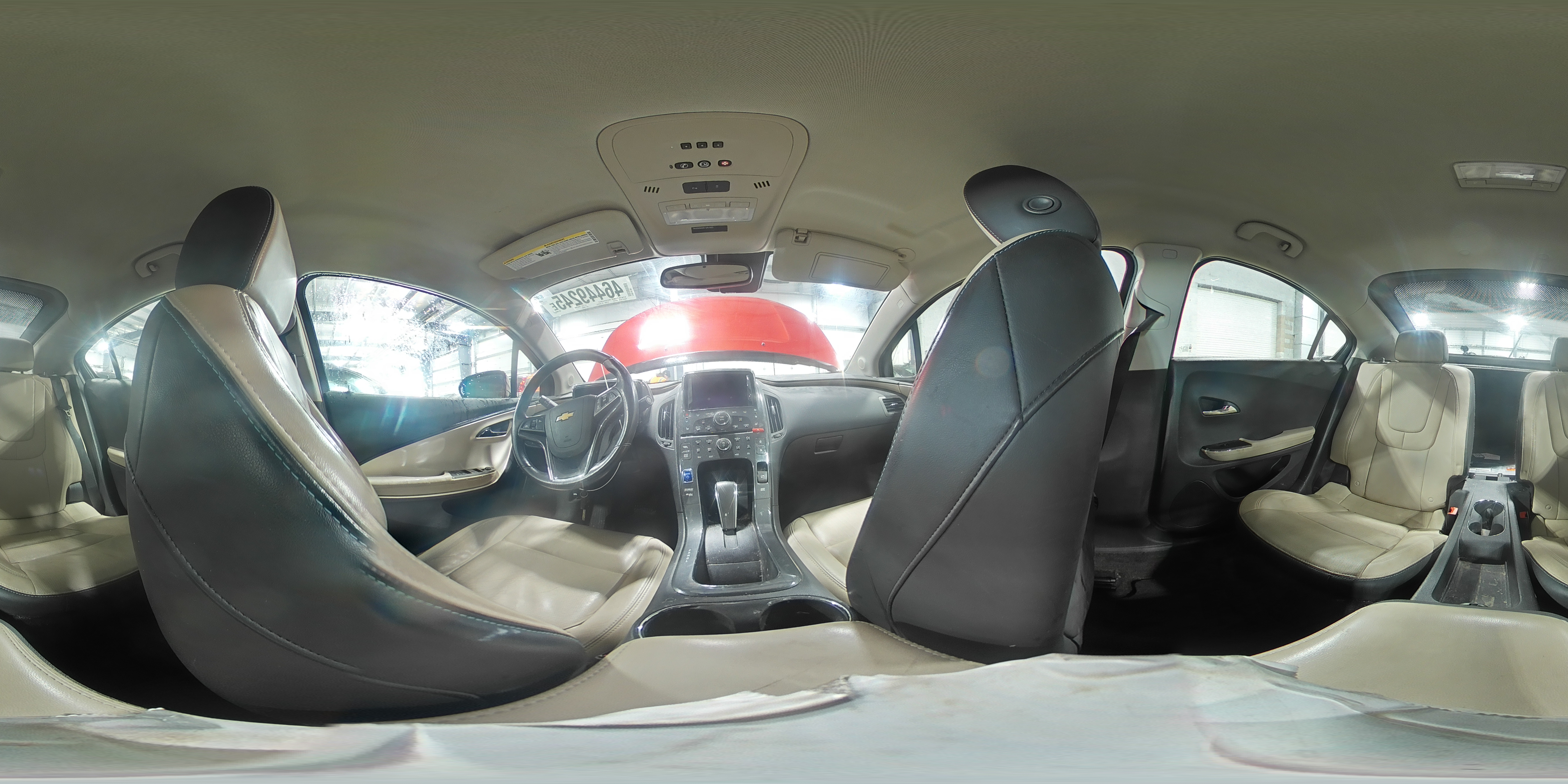 2012 Chevrolet Volt - Image 14