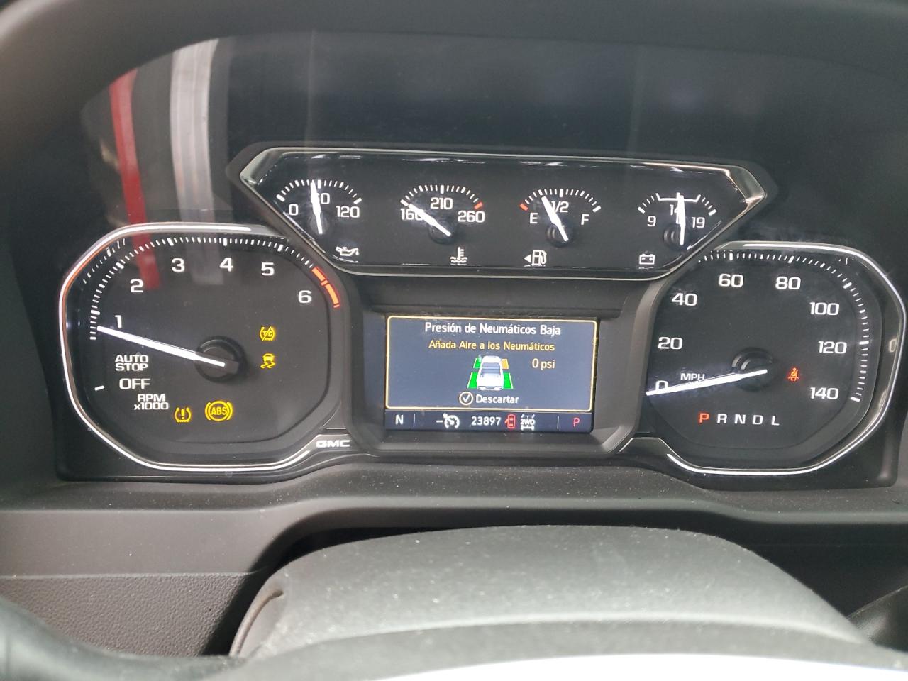 2022 GMC Sierra - Image 9