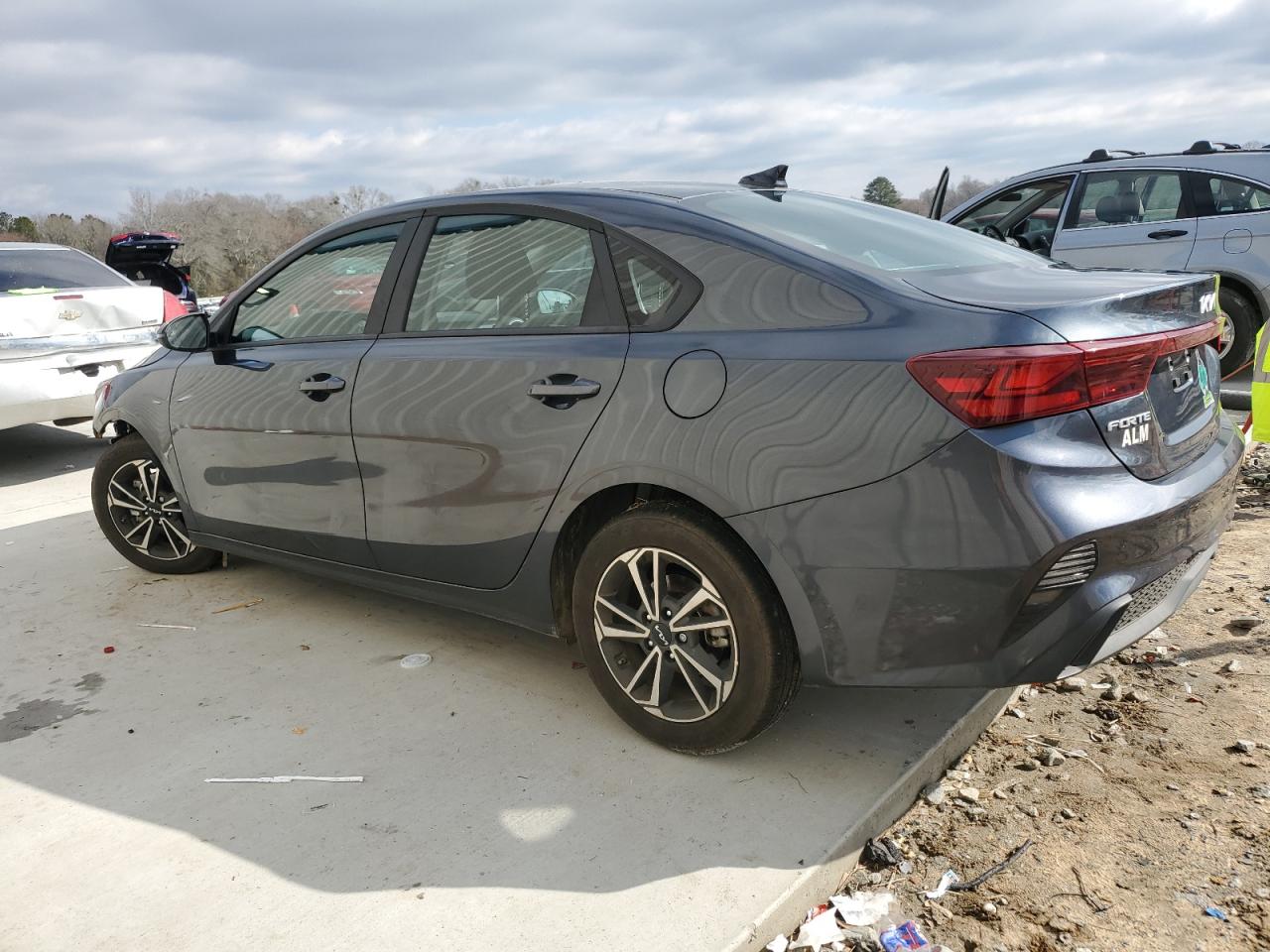 2024 Kia Forte - Image 2