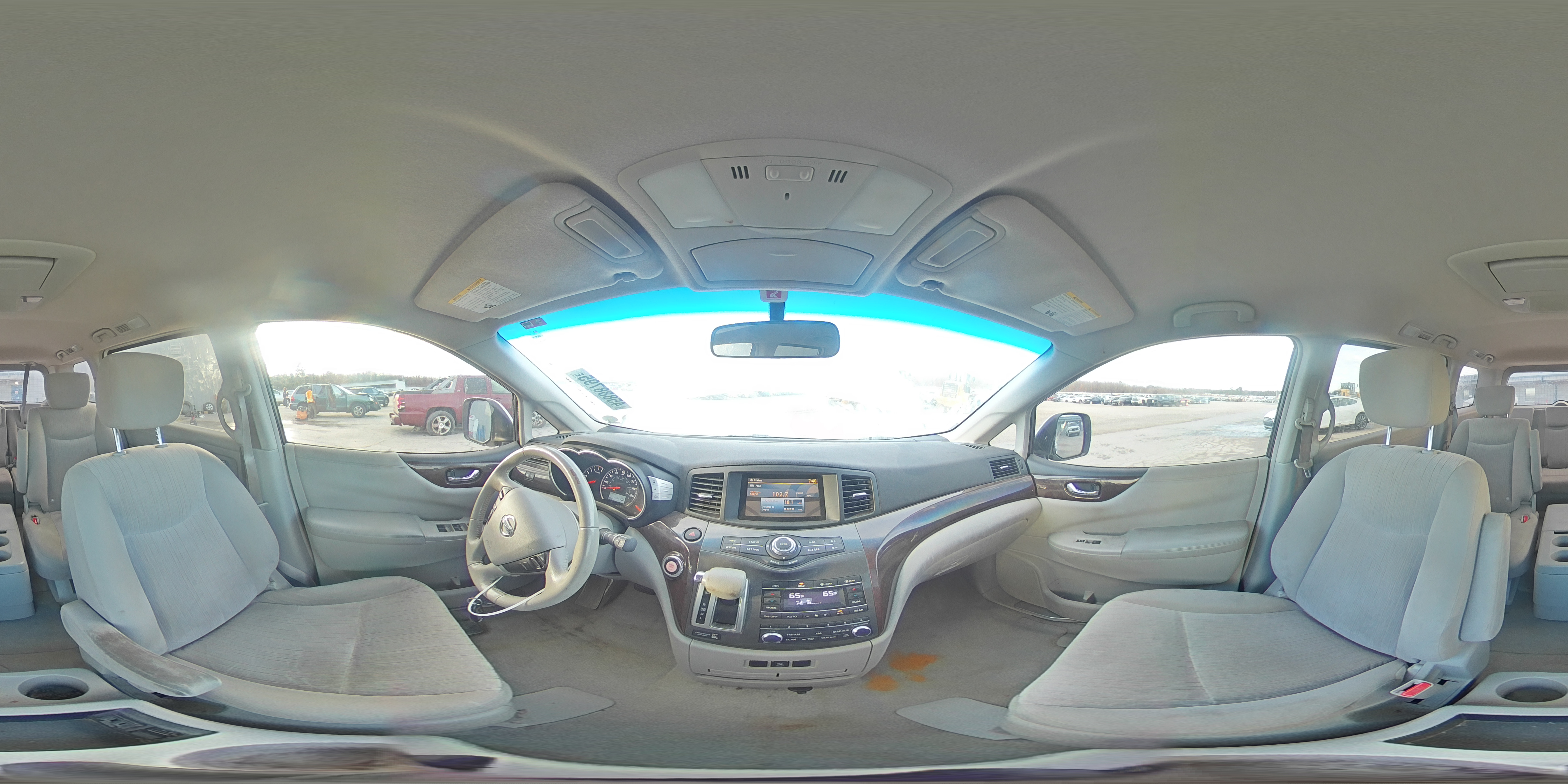 2013 Nissan Quest - Image 15