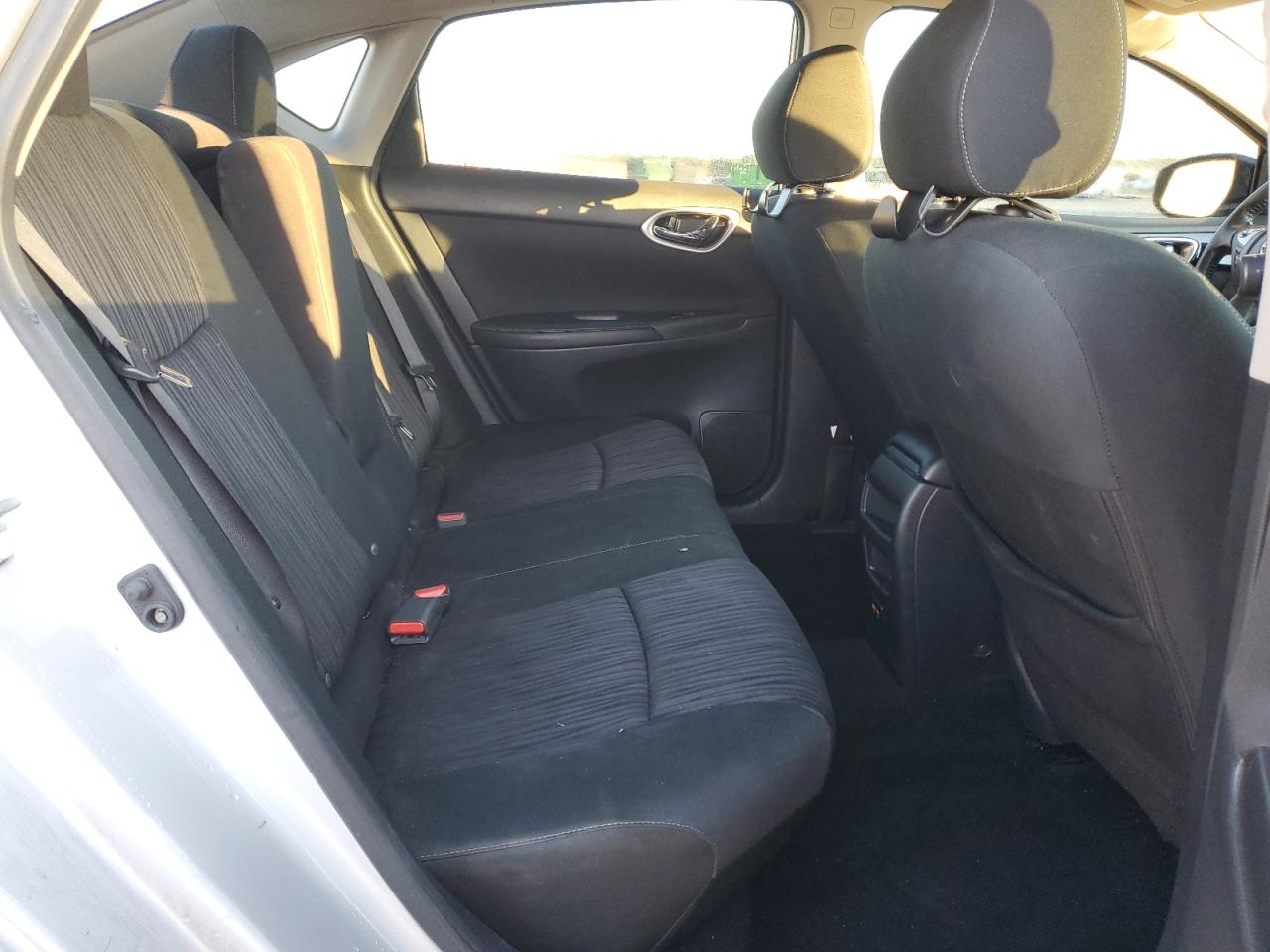 3N1AB7AP7KY339174 NISSAN SENTRA 2019