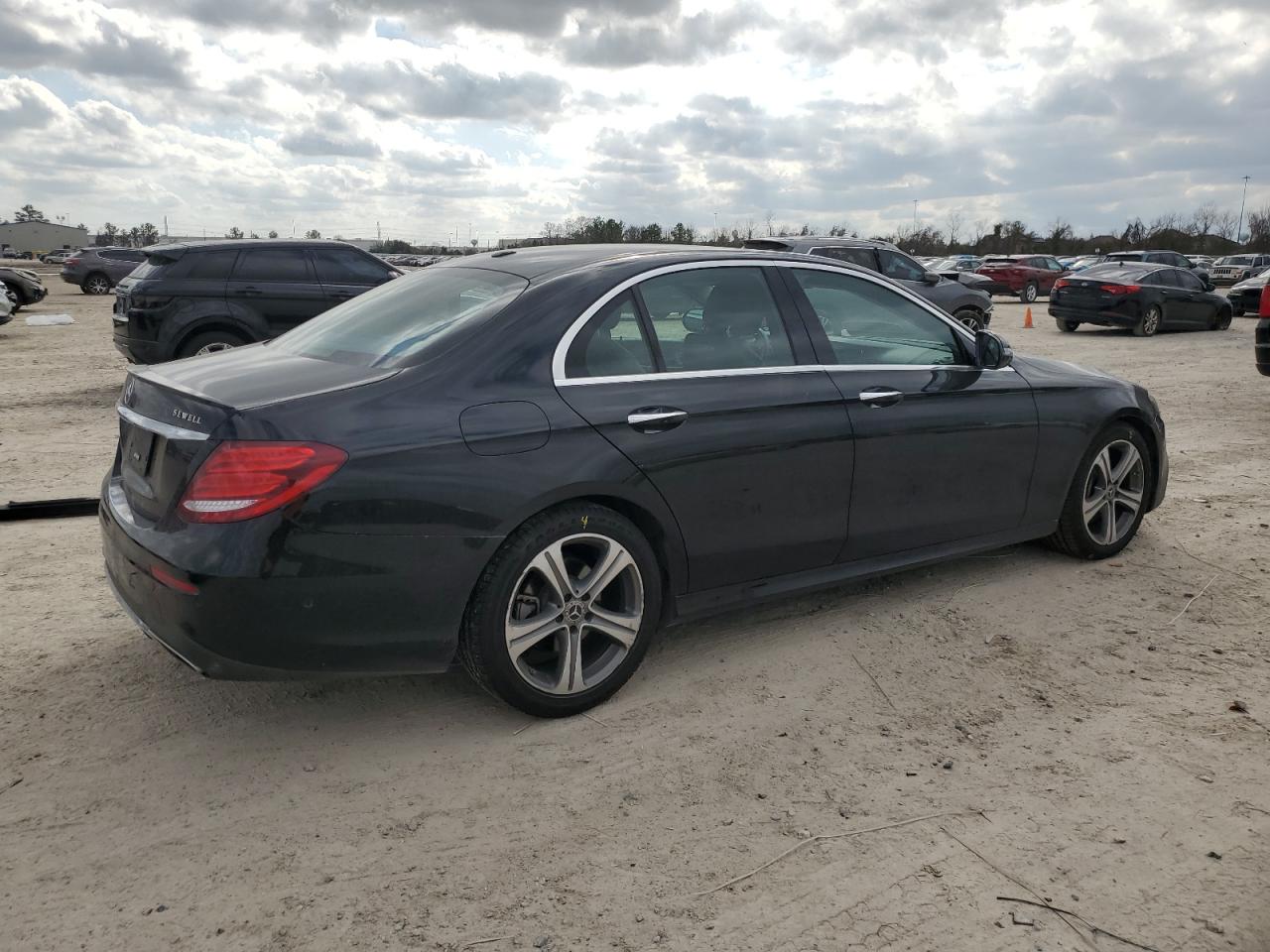 2018 Mercedes-Benz E-klasse - Image 3