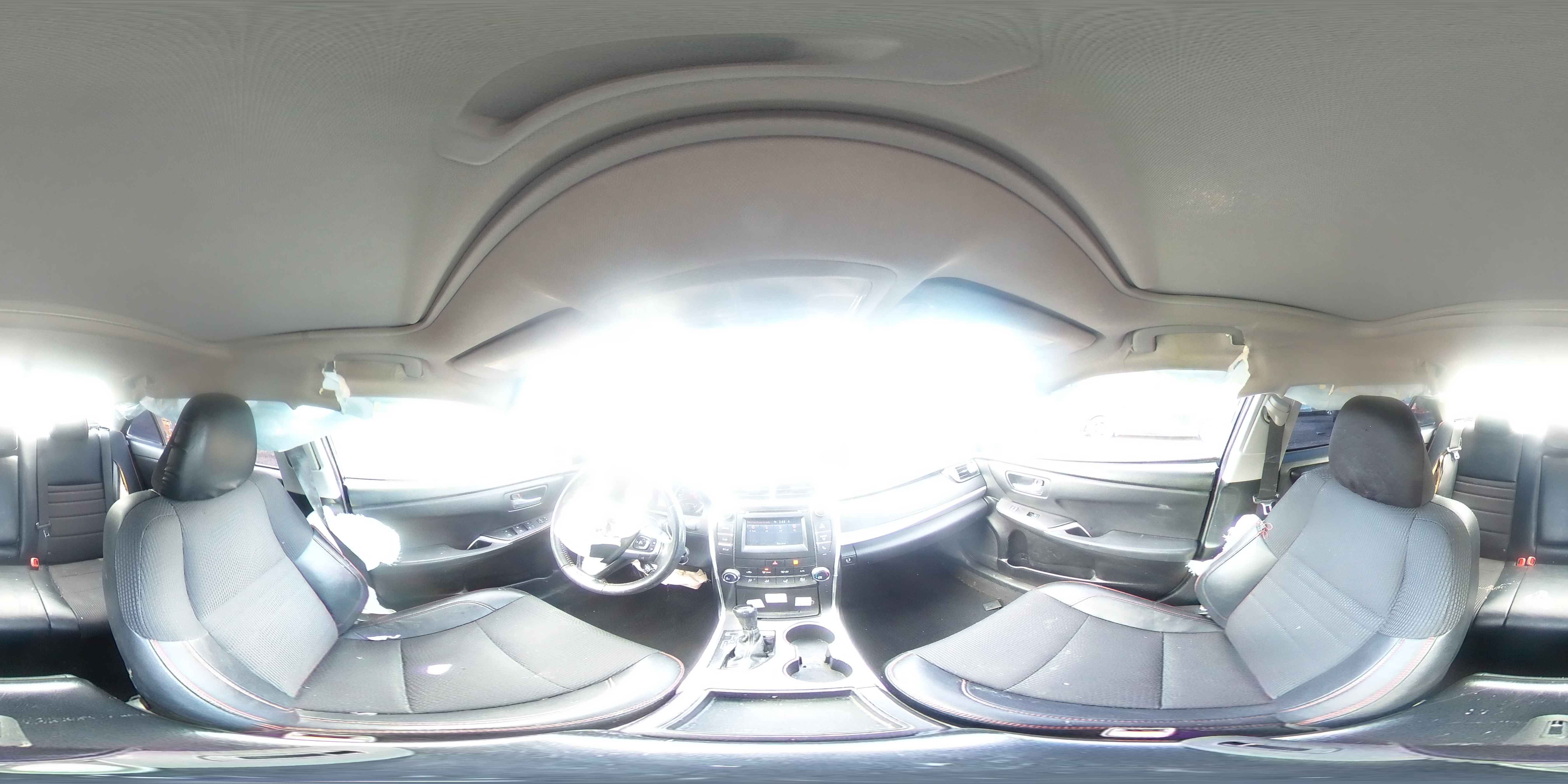 2016 Toyota Camry - Image 13