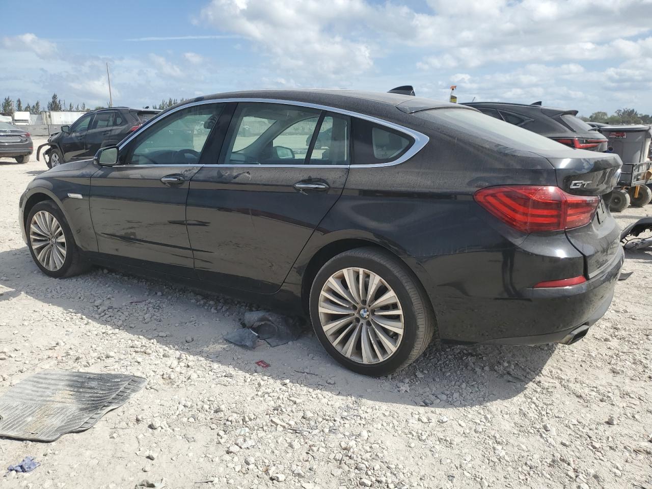 2014 BMW 5er - Image 2