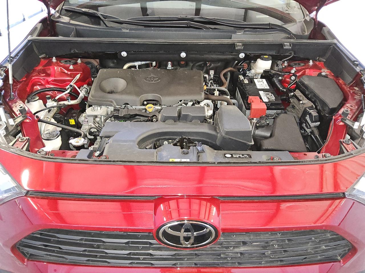 2024 Toyota RAV 4 - Image 12