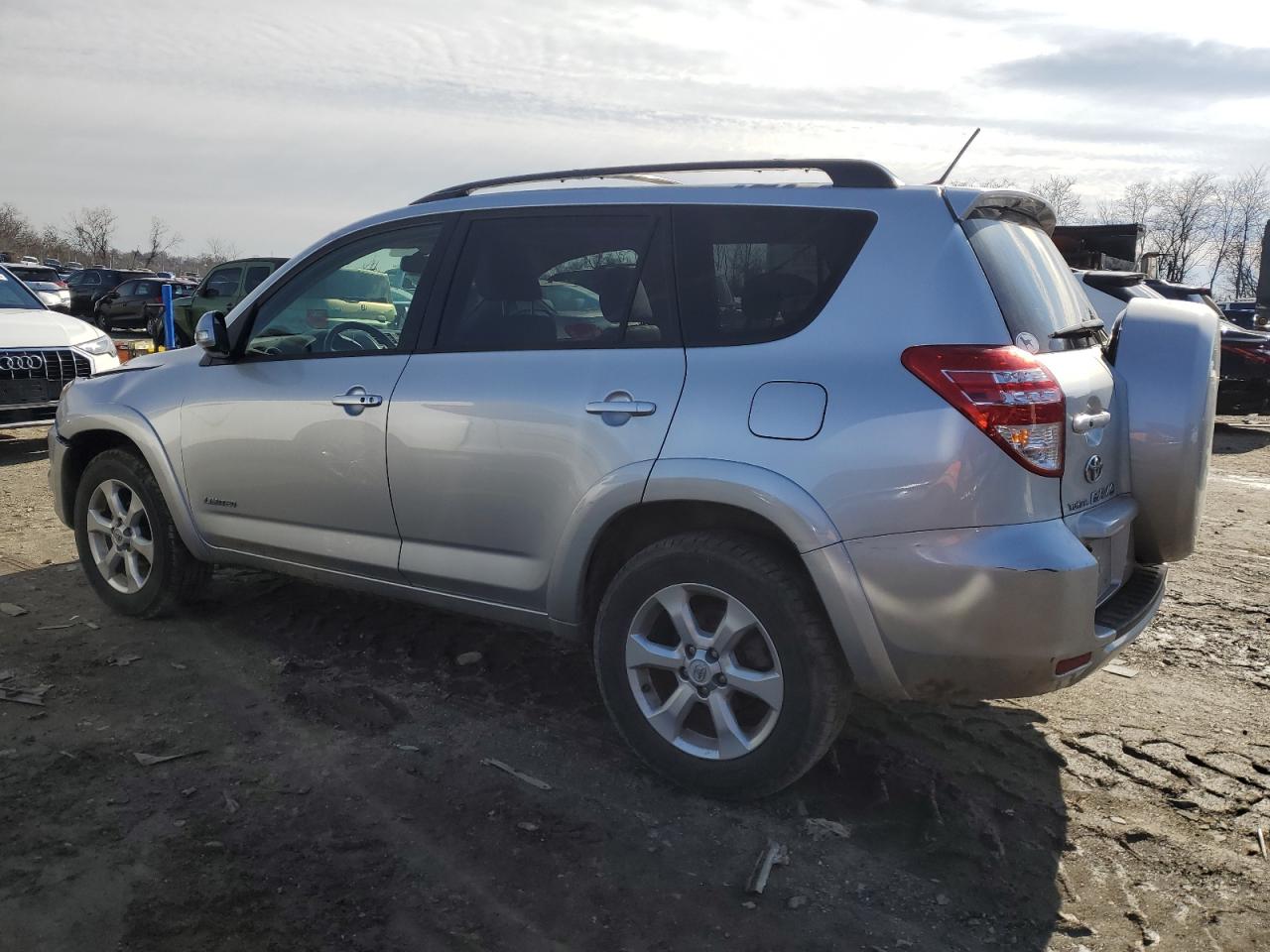2010 Toyota RAV 4 - Image 2