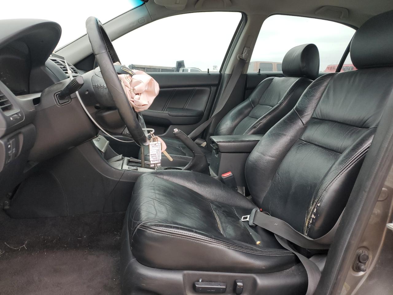 2006 Honda Accord - Image 7
