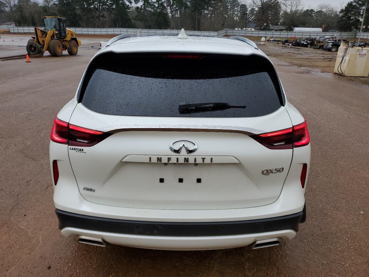 2021 Infiniti QX50 - Image 6