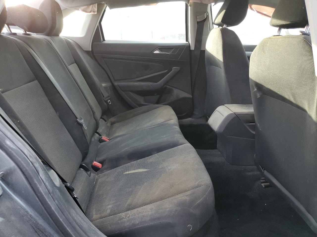 2021 Volkswagen Jetta - Image 10