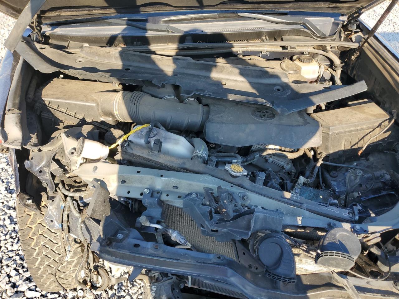 2015 Toyota 4Runner - Image 12