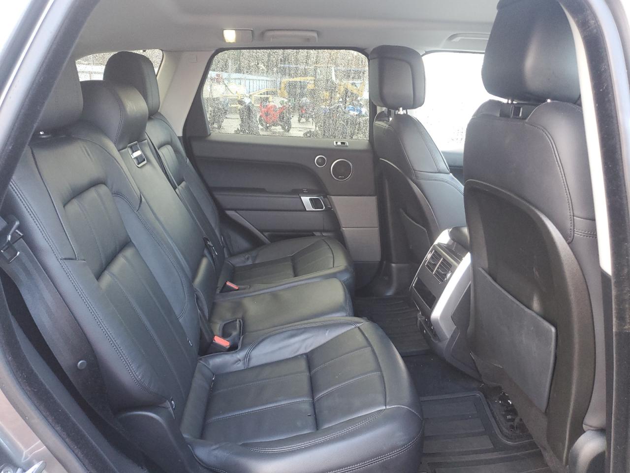 2019 Land Rover Range Rover - Image 11
