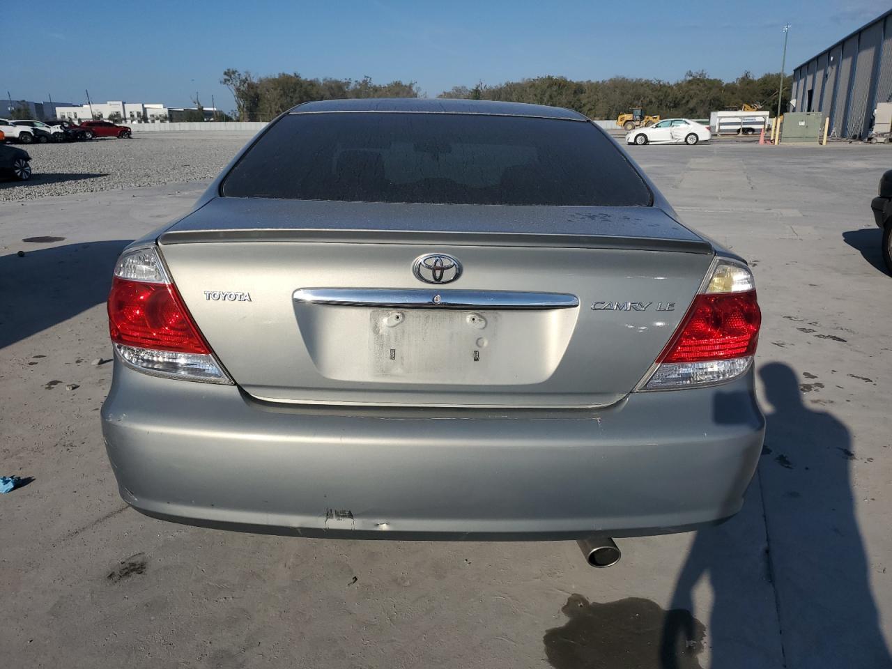 2005 Toyota Camry - Image 6