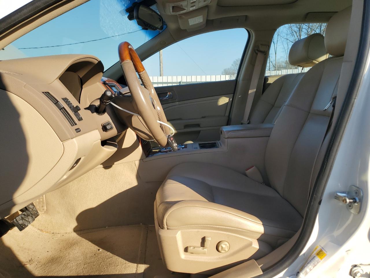 2007 Cadillac STS - Image 7