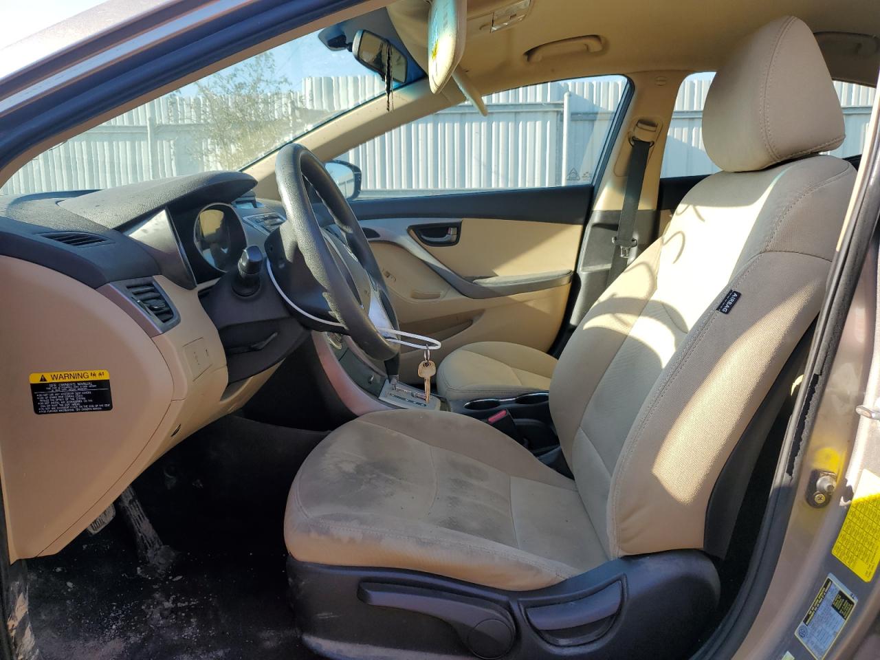 2011 Hyundai Elantra - Image 7
