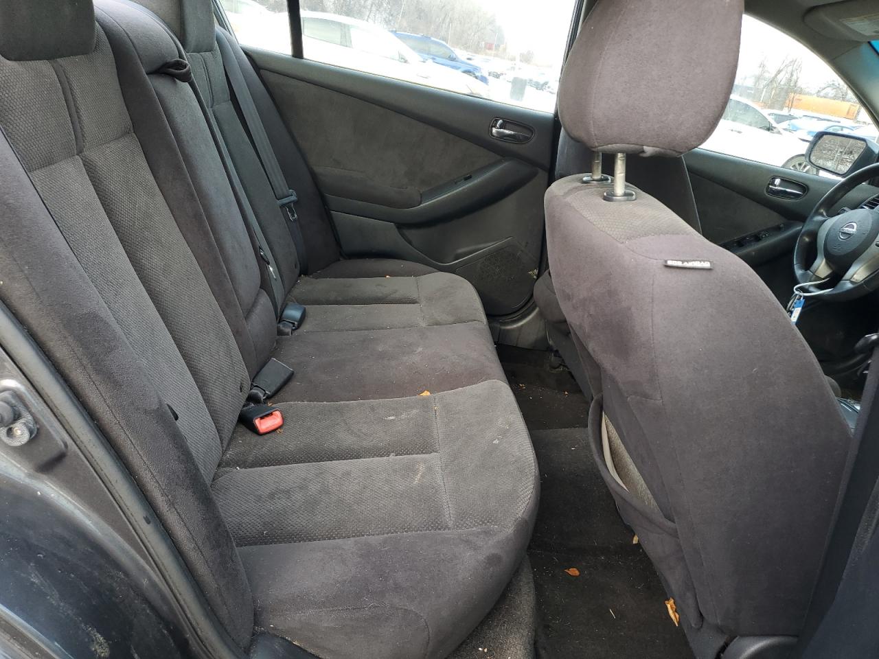2009 Nissan Altima - Image 10