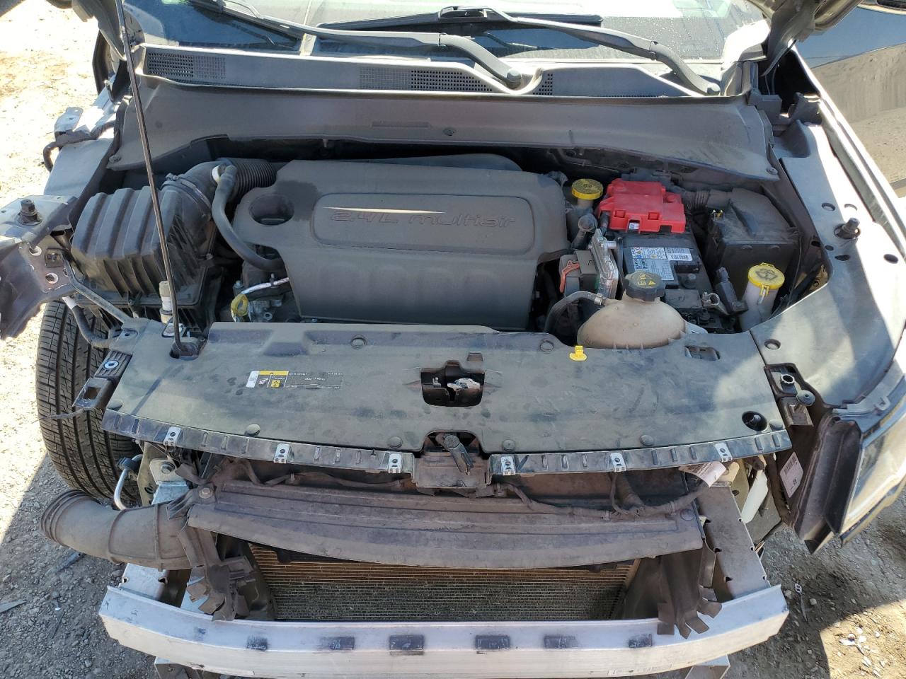2020 Jeep Compass - Image 12