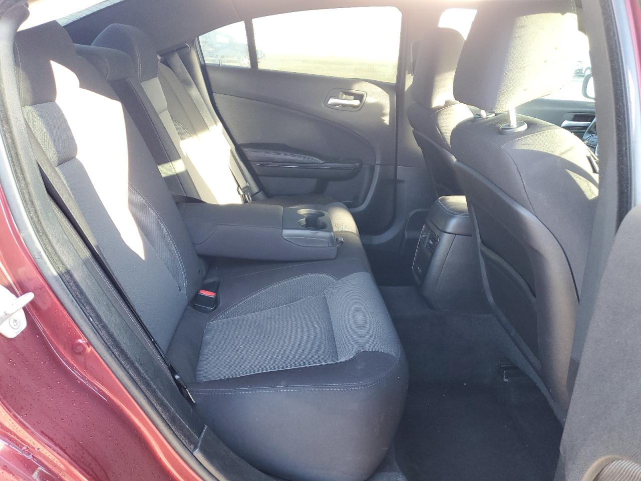 2018 Dodge Charger - Image 10