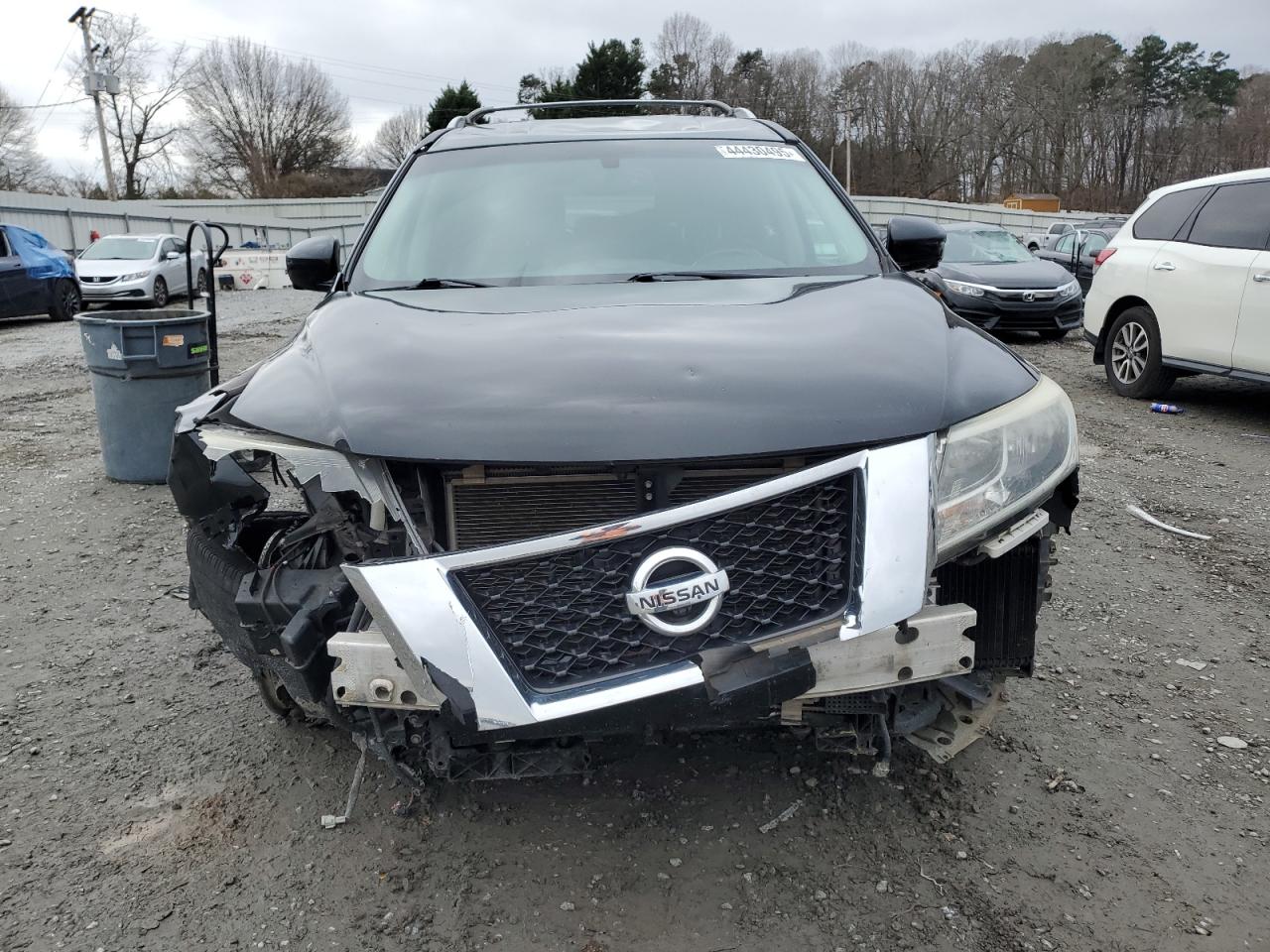 2015 Nissan Pathfinder - Image 5