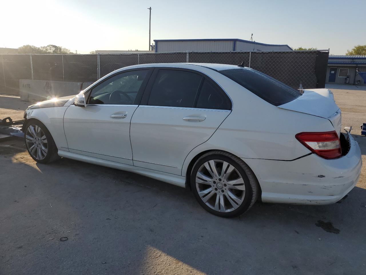 2011 Mercedes-Benz C-klasse - Image 2