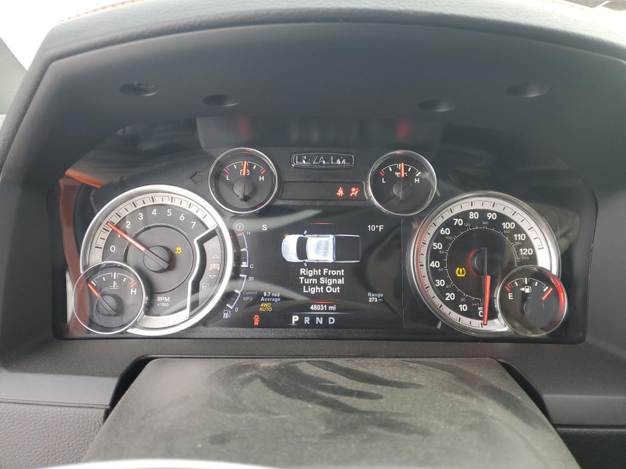2017 RAM 1500 - Image 9