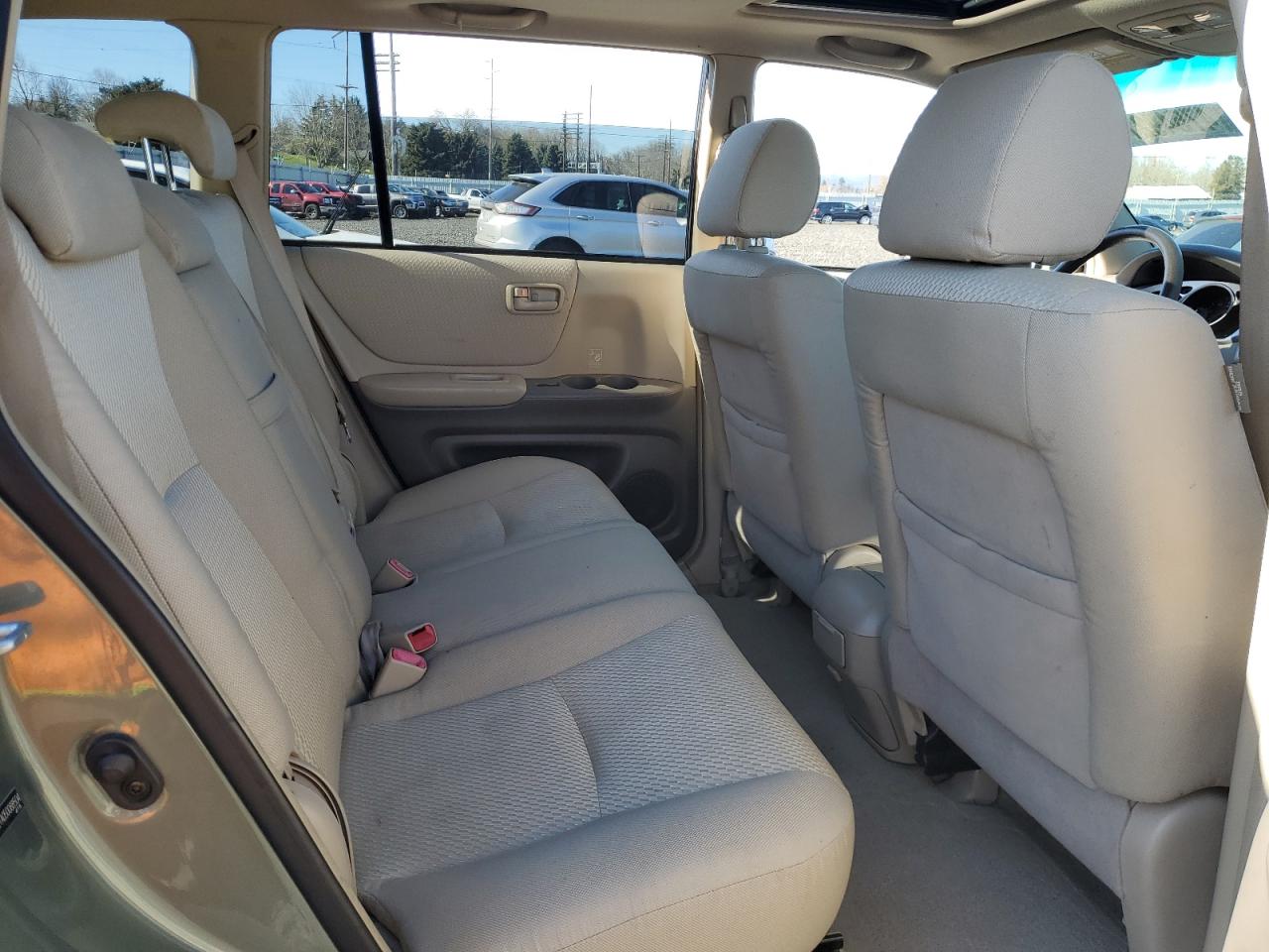 2005 Toyota Highlander - Image 12