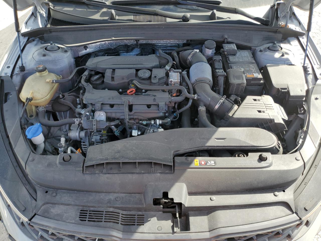 2024 Kia K5 - Image 11