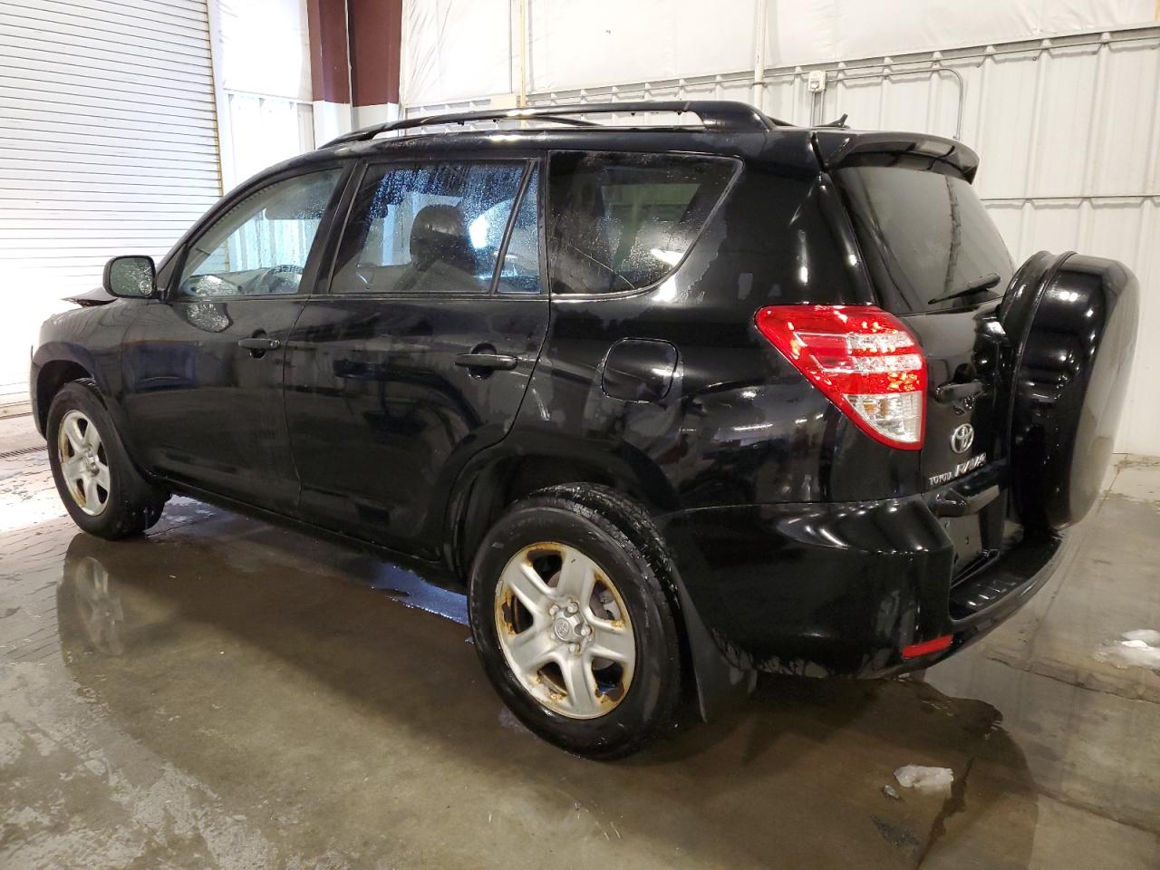 2010 Toyota RAV 4 - Image 2
